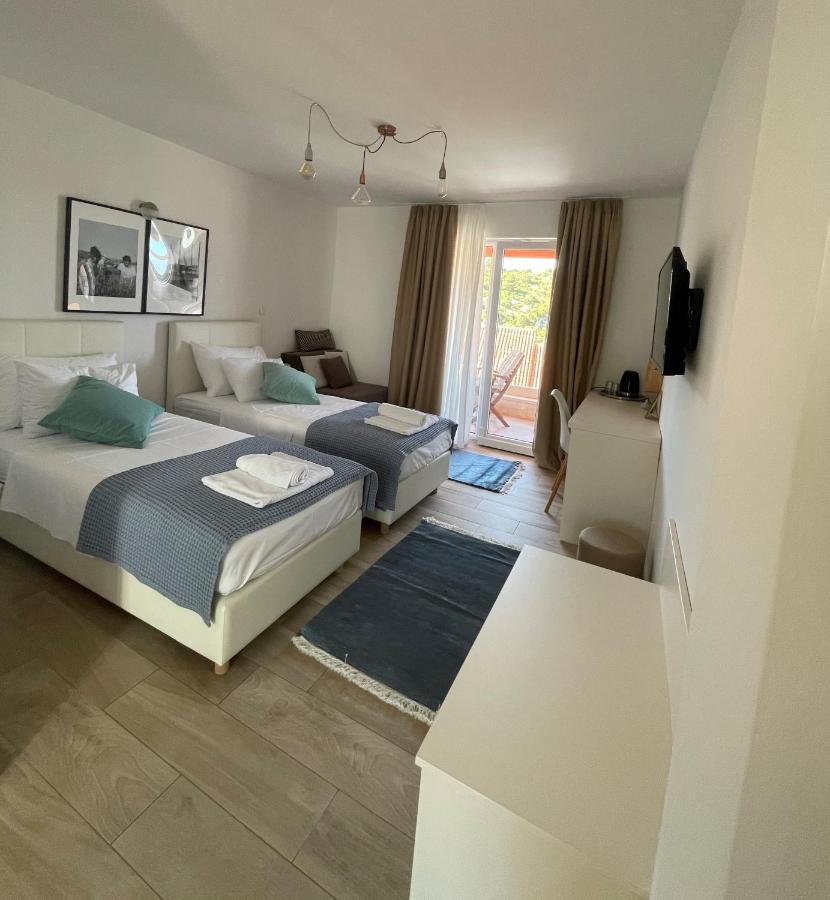 St. Nicholas Rooms Hvar Town Exterior photo