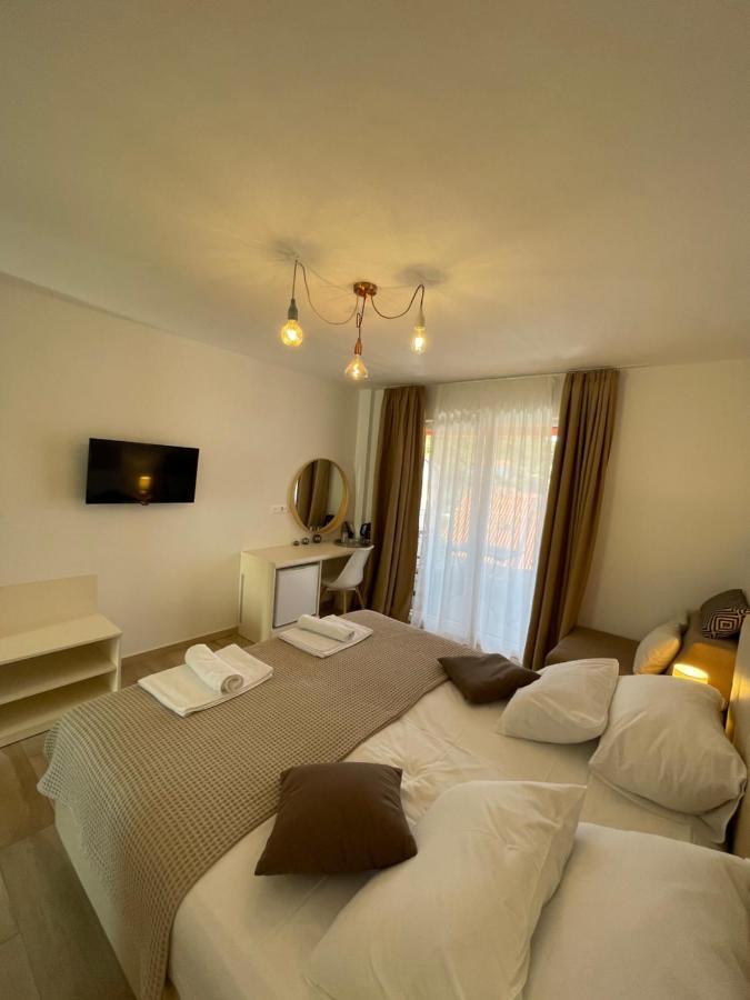 St. Nicholas Rooms Hvar Town Exterior photo