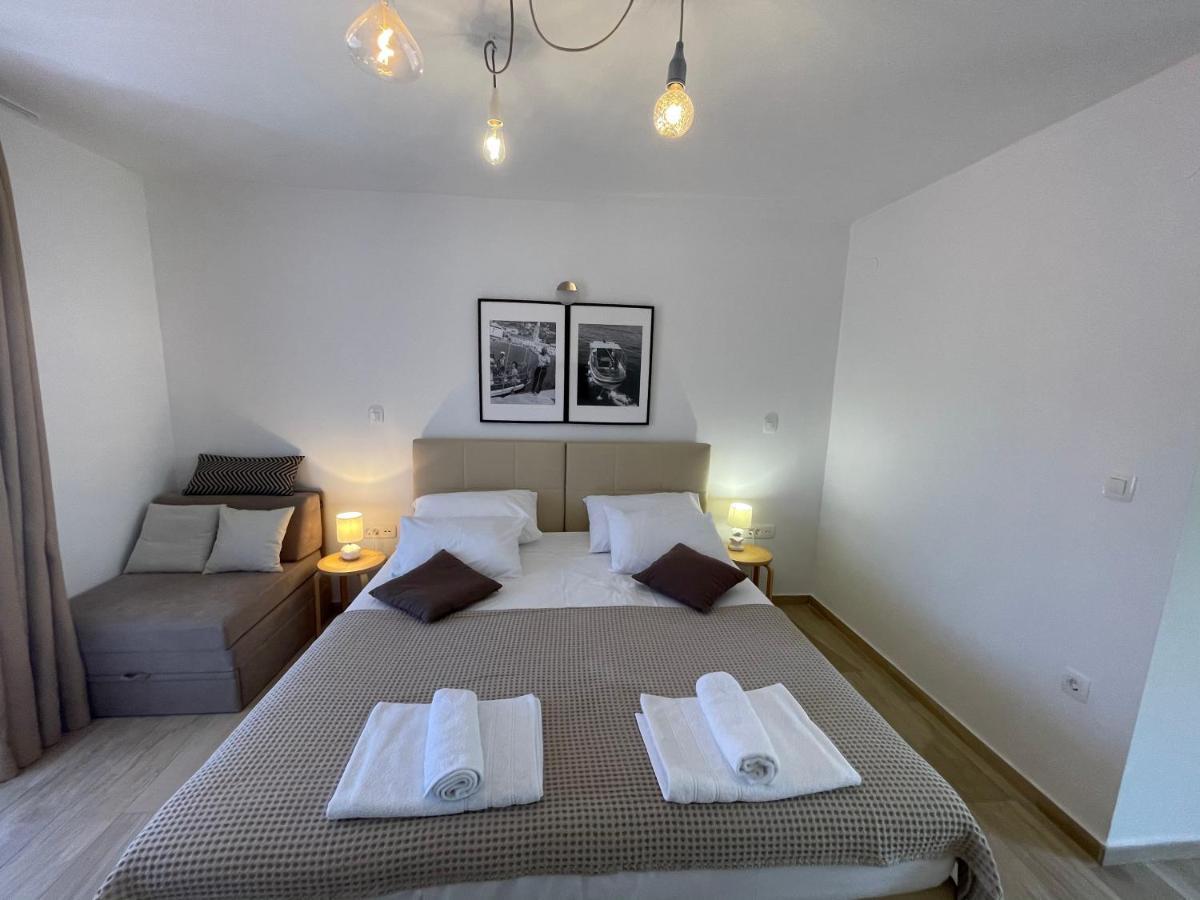 St. Nicholas Rooms Hvar Town Exterior photo