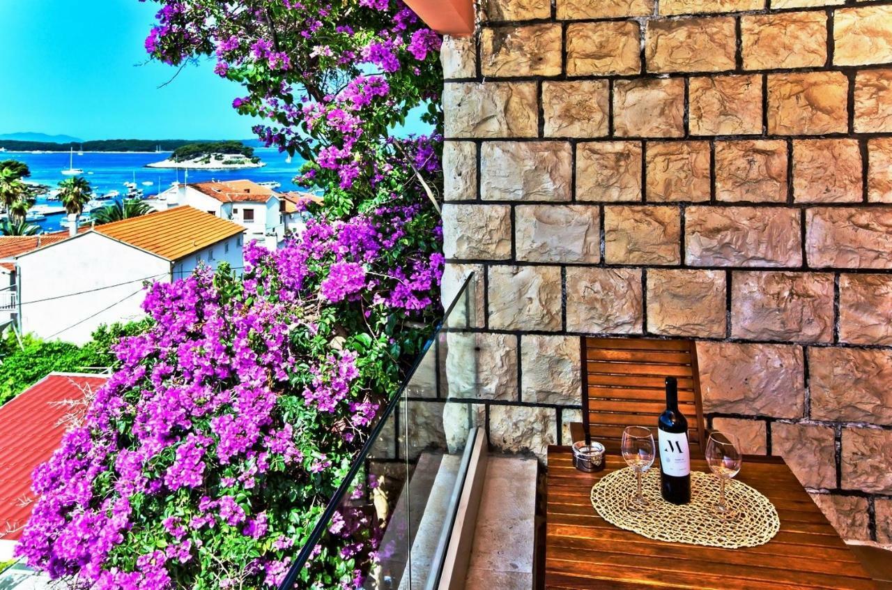 St. Nicholas Rooms Hvar Town Exterior photo